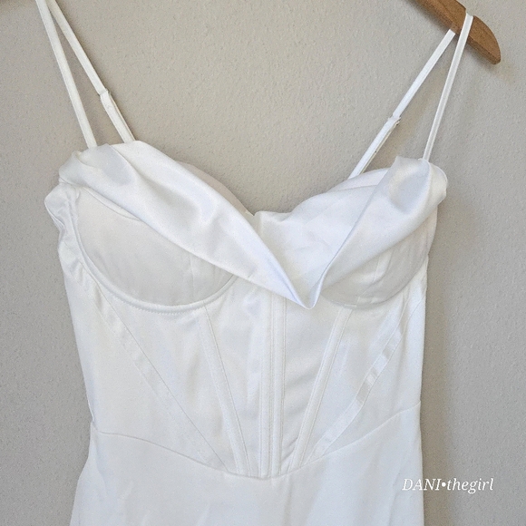 Glossy White Satin Draped Neck Corset Dress - Picture 7 of 10